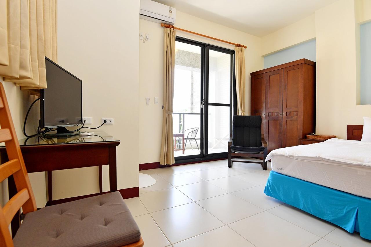 Corner No.56 Guest House Hengchun Exterior photo