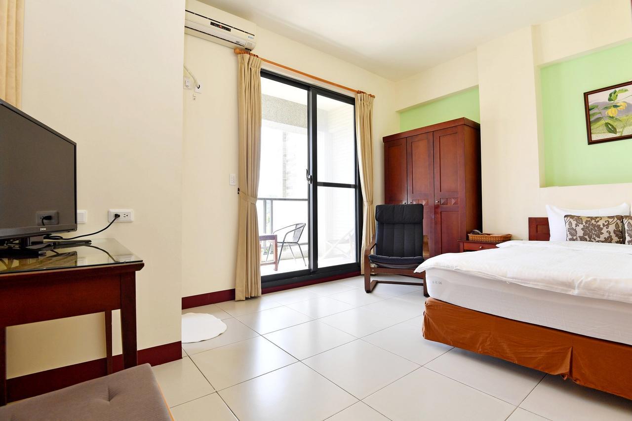 Corner No.56 Guest House Hengchun Exterior photo