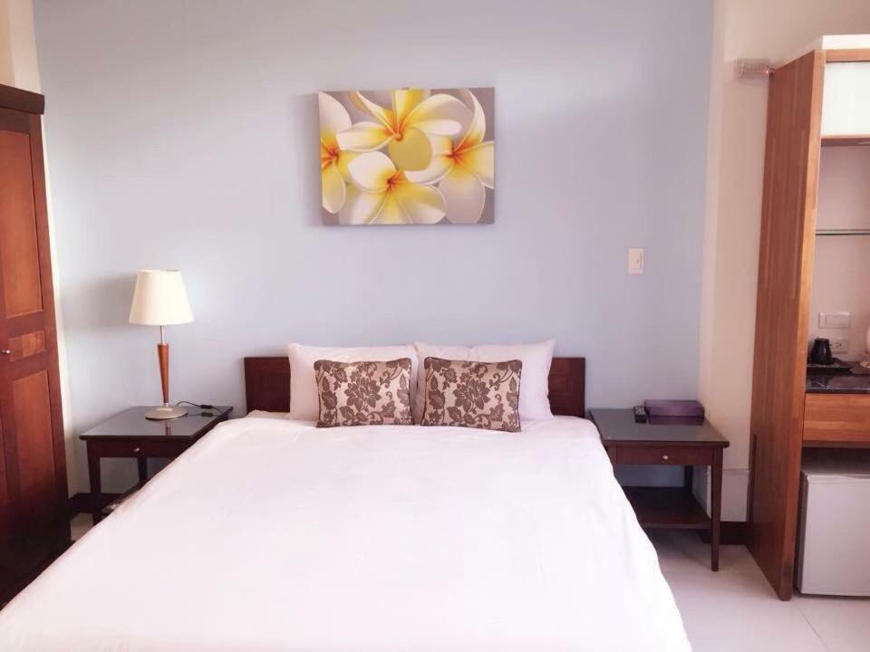 Corner No.56 Guest House Hengchun Exterior photo